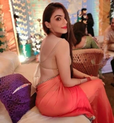 Desi Bhabhi escort in Thane, North Mumbai