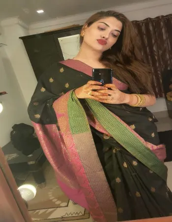 Pooja, a beautiful Indian housewife escort offering warm girlfriend-like romance