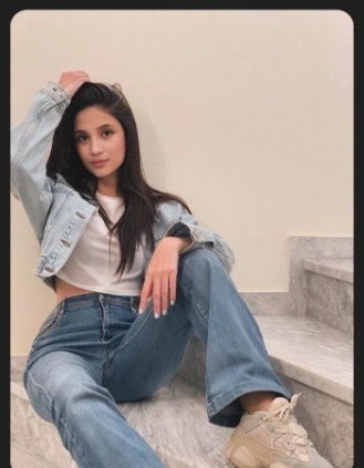 Rashmi premium companion in Mumbai for personalized time